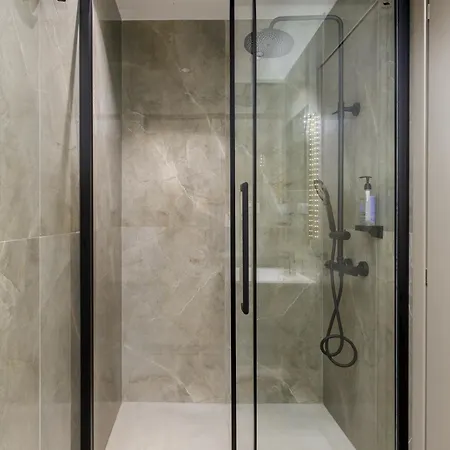 Apartament Aura F24 By Halu! - Vibrant Neighbourhood *